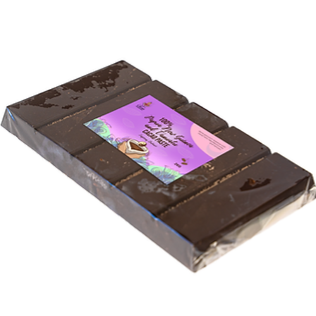 A bar of 100% cacao paste with a label showing the brand and the origin of the cacao, Vanuatu and PNG.